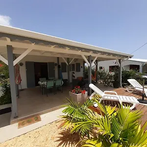 Villa Les Capra - Aiméandre Piscine Et, Bouillante