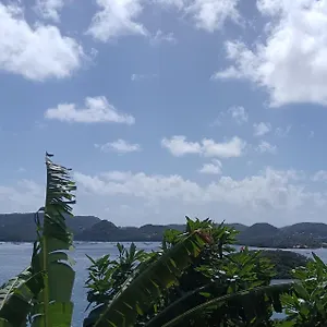 Appartement F2 Familial - Vue Imprenable Sur La Baie Du Marin, Le Marin